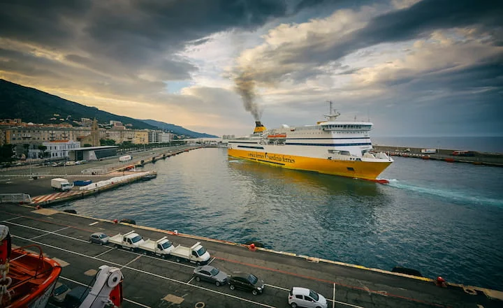 Transfert depuis/vers les ports